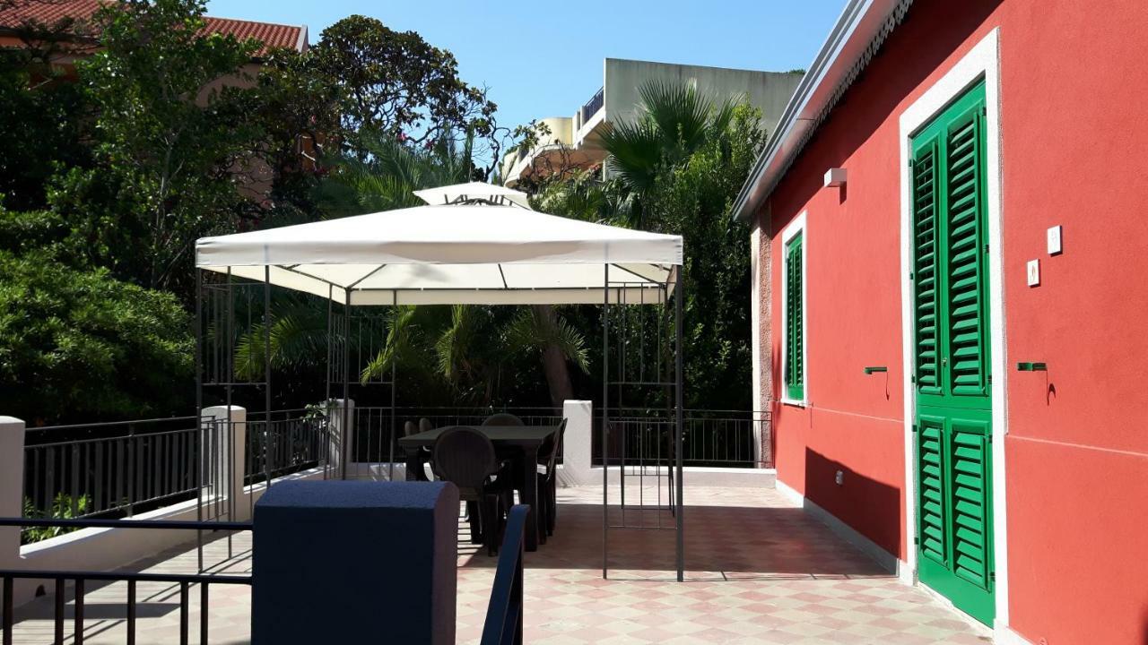 דירות מסינה Giardino Labruto מראה חיצוני תמונה