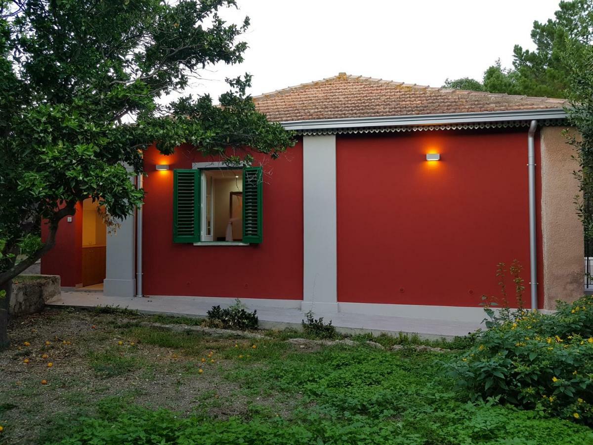 דירות מסינה Giardino Labruto מראה חיצוני תמונה